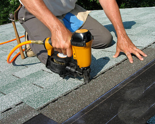 Best Residential Roofing Contractor  in Smithton, IL